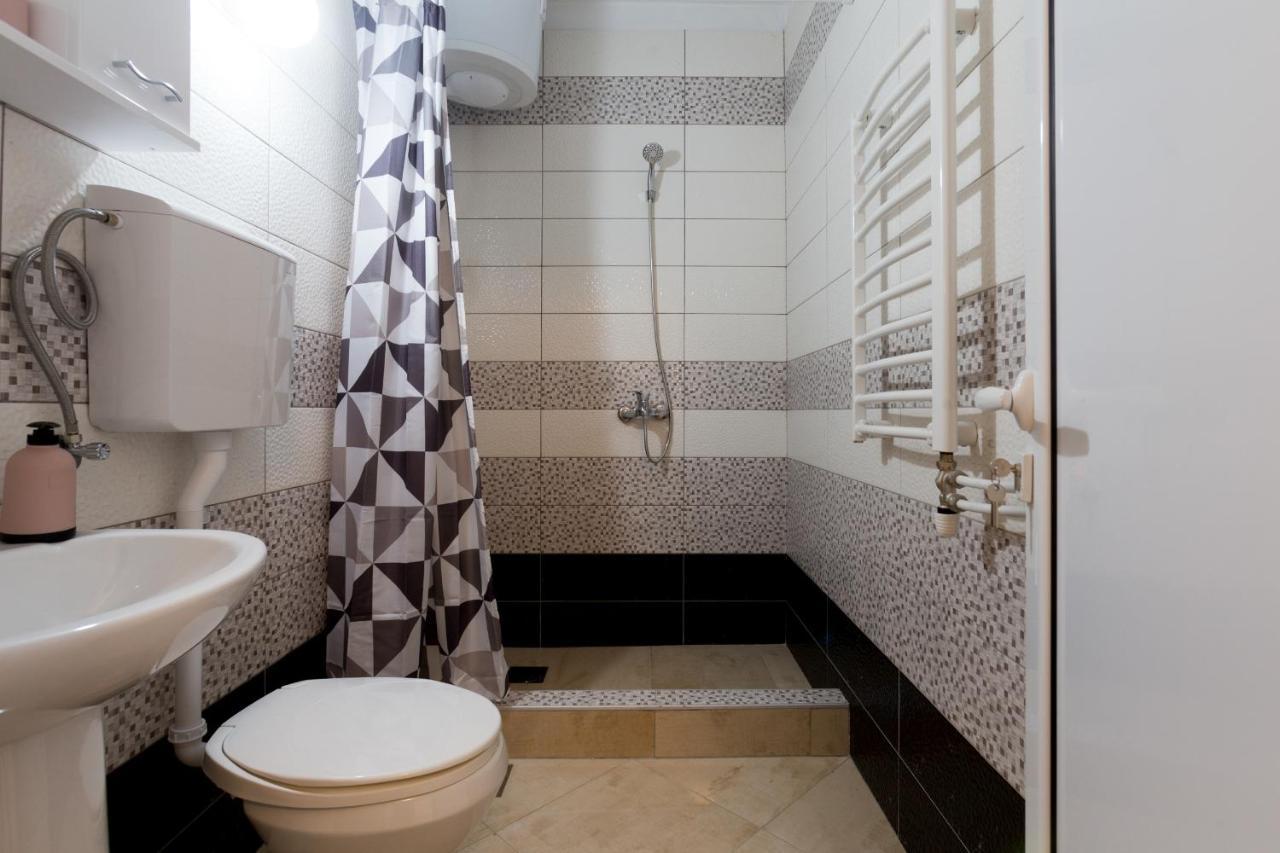 Stars Residence Petrovac Szoba fotó